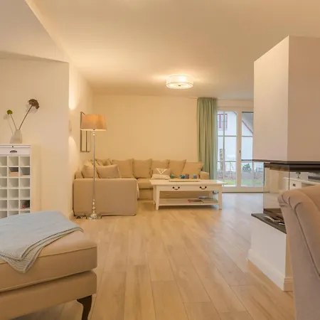 Haus Nautilus, Ruegenblick 21 Holiday home Kramerhof