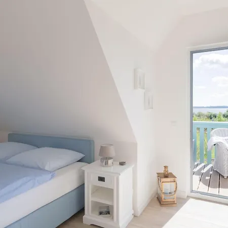 Holiday home Haus Nautilus, Ruegenblick 21